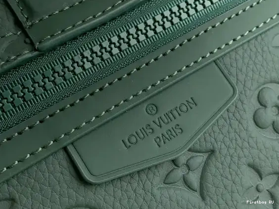 First bags ru S-Cape Messenger-28*16*10cm LOUIS VUITTON 0704